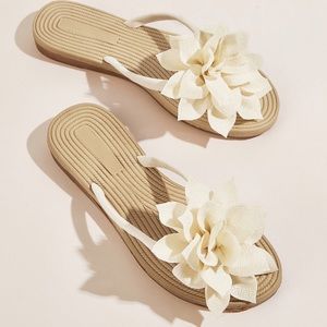 Ivory fabric Flip Flops, Rubber sole